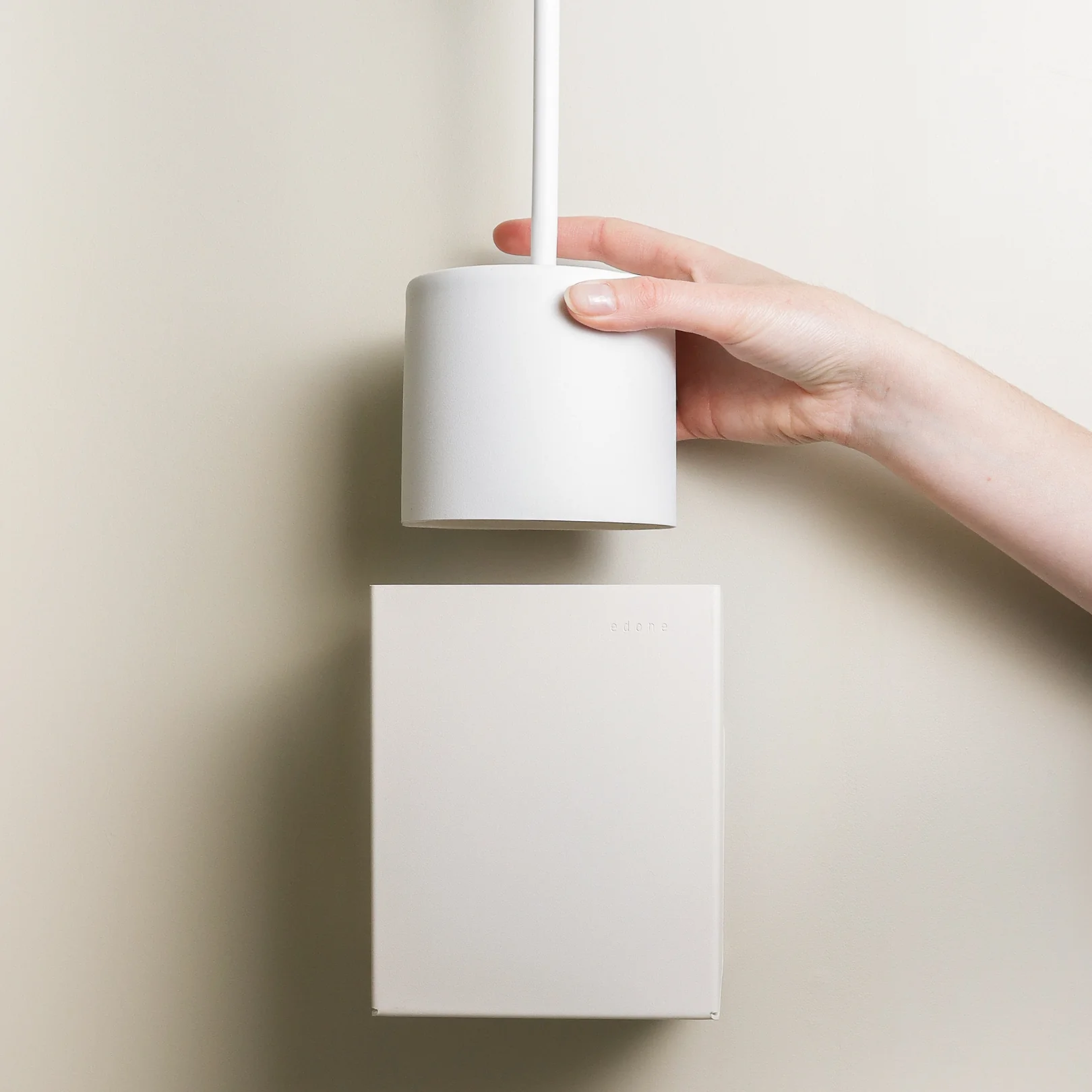 Cache brosse WC - Image 19